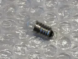 BAGLYGTE PÆRE, ( SOKKEL E10 ) 12 VOLT 4 WATT.