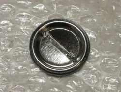 PUCH PINS, MED SIKKERHEDS NÅL