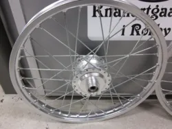 EGERHJULSÆT 17", SØLV ELOXERET 17 x 1,20 PUCH MAXI