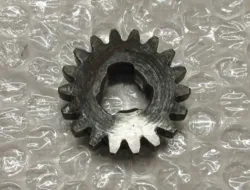 TANDHJUL 4. GEAR, 18 TÆNDER, 4 GEAR UDF.