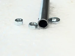 Afgangsrør sæt, med skive & møtrik, 102 mm lang, som originalt!