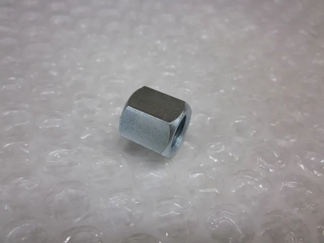 SVINGHJULS MØTRIK M10 X 1 MM. TIL KOKUSAN