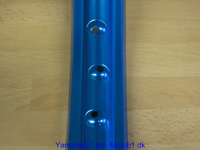 ALUMIUMSFÆLG LYSEBLÅ ELOXERET 17 x 1,20