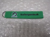 NØGLERING MED PUCHLOGO KNALLERTGAARDEN.DK